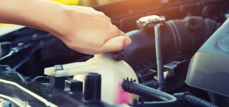 Top Engine Maintenance Tips Every Car Owner Should Know in UAE