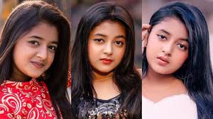 Rashi Shinde (Famous Influencer and Expression Queen) – Biography, Age, Education, Career & More