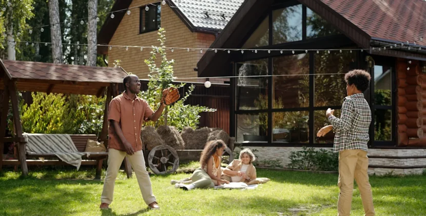 Top 5 Tips for Cleaning Up Your Backyard for Summer Fun